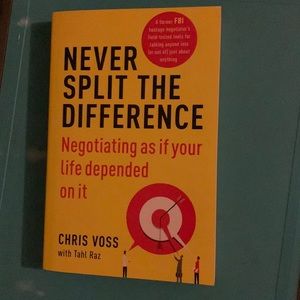 Never split the difference book